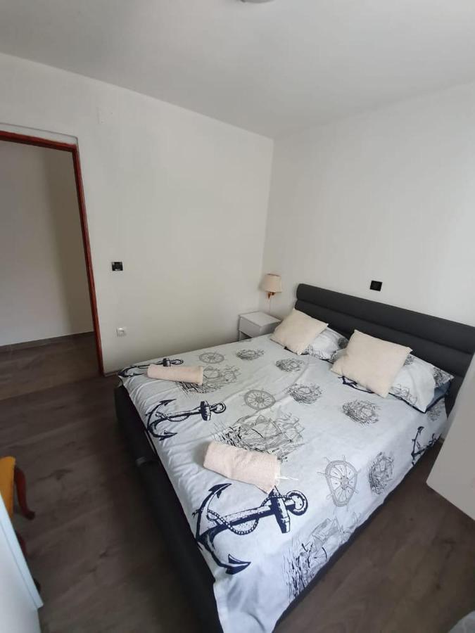 Apartmani Lucija Масленица Экстерьер фото