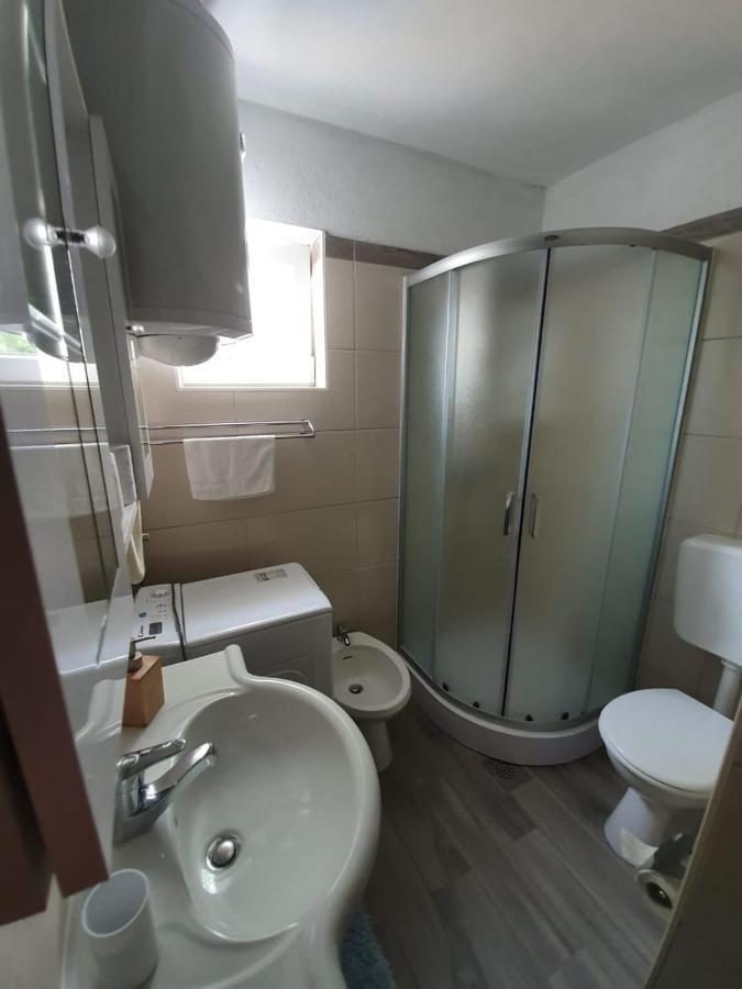 Apartmani Lucija Масленица Экстерьер фото